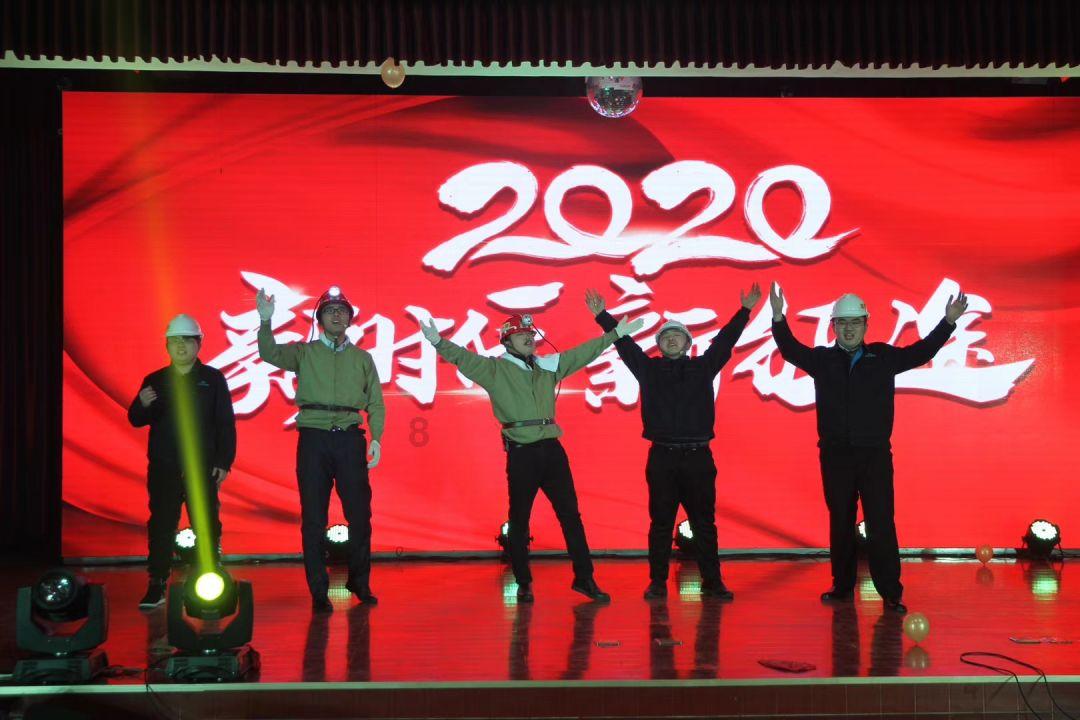 杭州气温冲至41.8℃，刷新有记录以来最高温极值，以后这会成为常态吗？
